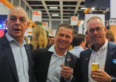 Jan de Craen en Geert Klaessen van Schaap Holland met Peter Rinkel van Hagranop.